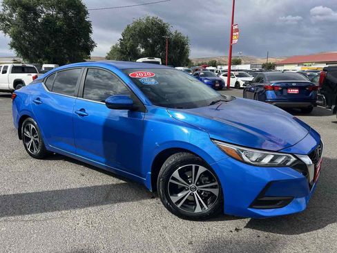 Used 2020 Nissan Sentra SV w/ Electronics Package FWD image 4