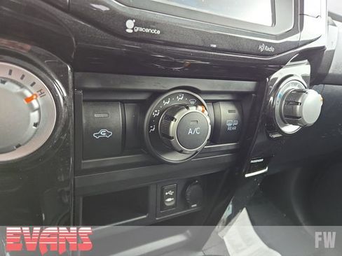 Used 2014 Toyota 4Runner Trail Premium image 7