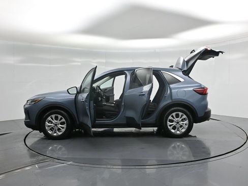 Used 2024 Ford Escape Active image 35