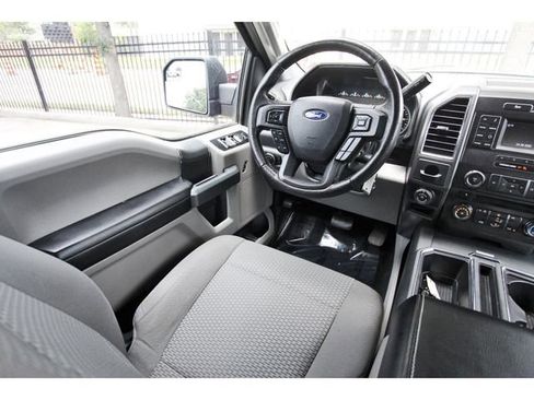 Used 2016 Ford F150 XLT w/ Equipment Group 301A Mid RWD image 7