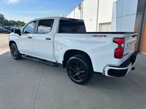 Used 2023 Chevrolet Silverado 1500 RST w/ Redline Edition AWD/4WD image 13