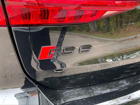 Used 2025 Audi RS 6 performance AWD/4WD image 10