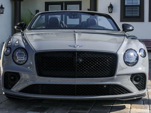Used 2024 Bentley Continental GT S image 13