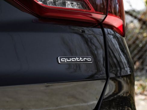 Used 2021 Audi Q3 2.0T Premium Plus w/ Premium Plus Package image 60