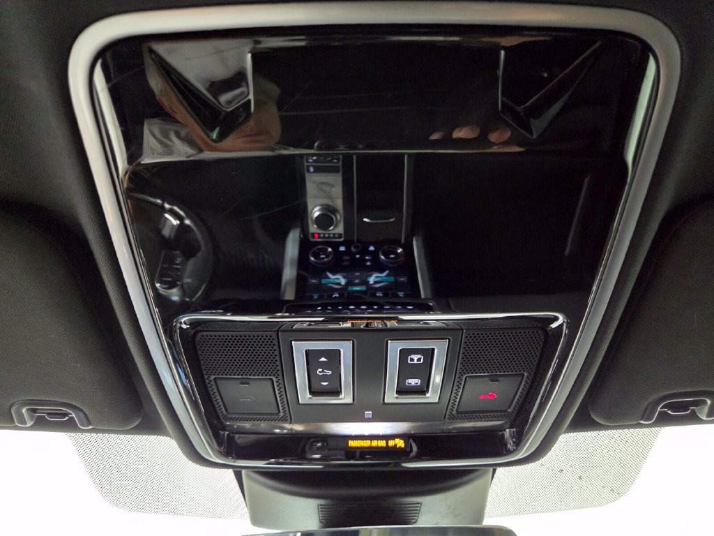 Used 2022 Land Rover Range Rover AWD/4WD image 13