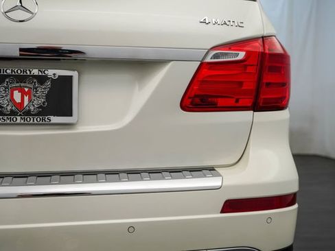 Used 2013 Mercedes-Benz GL 450 4MATIC image 41
