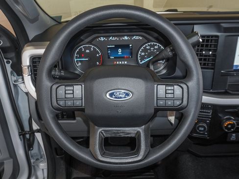 New 2026 Ford F250 XL w/ 360-Degree Camera Package AWD/4WD image 32