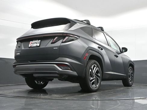 New 2025 Hyundai Tucson Limited image 46