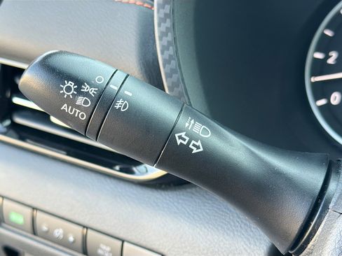 Used 2021 Nissan Sentra SR image 30