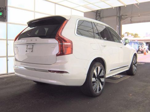 Used 2024 Volvo XC90 T8 Plus w/ Protection Package Premier AWD/4WD image 2