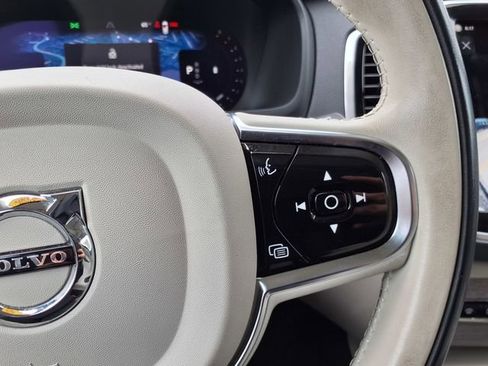 Certified 2023 Volvo XC90 B5 Plus AWD/4WD image 26