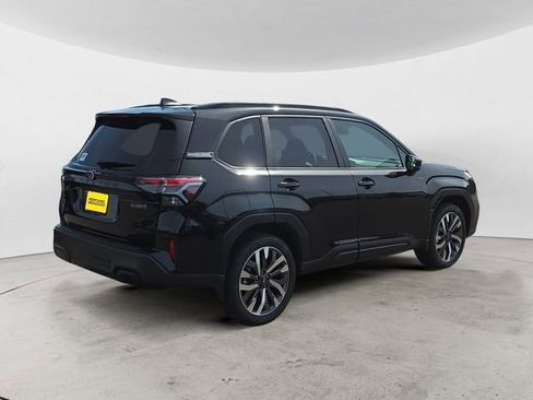 New 2026 Subaru Forester Touring AWD/4WD image 5