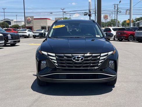 Certified 2023 Hyundai Tucson SEL w/ Convenience Package AWD/4WD image 2