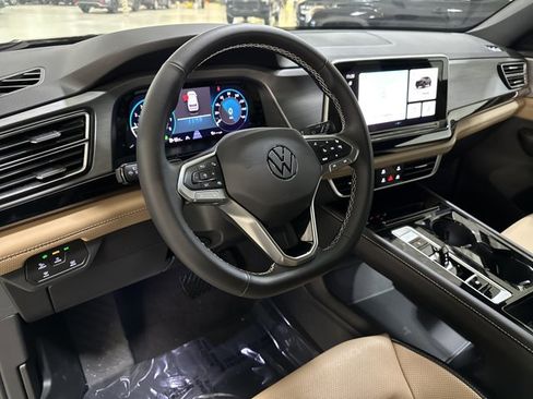 New 2026 Volkswagen Atlas Cross Sport SE AWD/4WD image 15