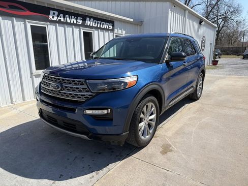 Used 2021 Ford Explorer Limited w/ Equipment Group 301A image 1