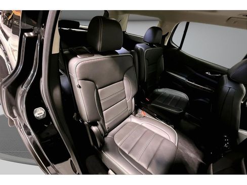 Used 2023 GMC Acadia Denali w/ Denali Ultimate Package AWD/4WD image 28
