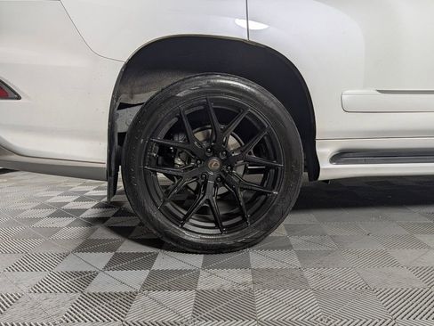 Used 2019 Lexus GX 460 Premium AWD/4WD image 13