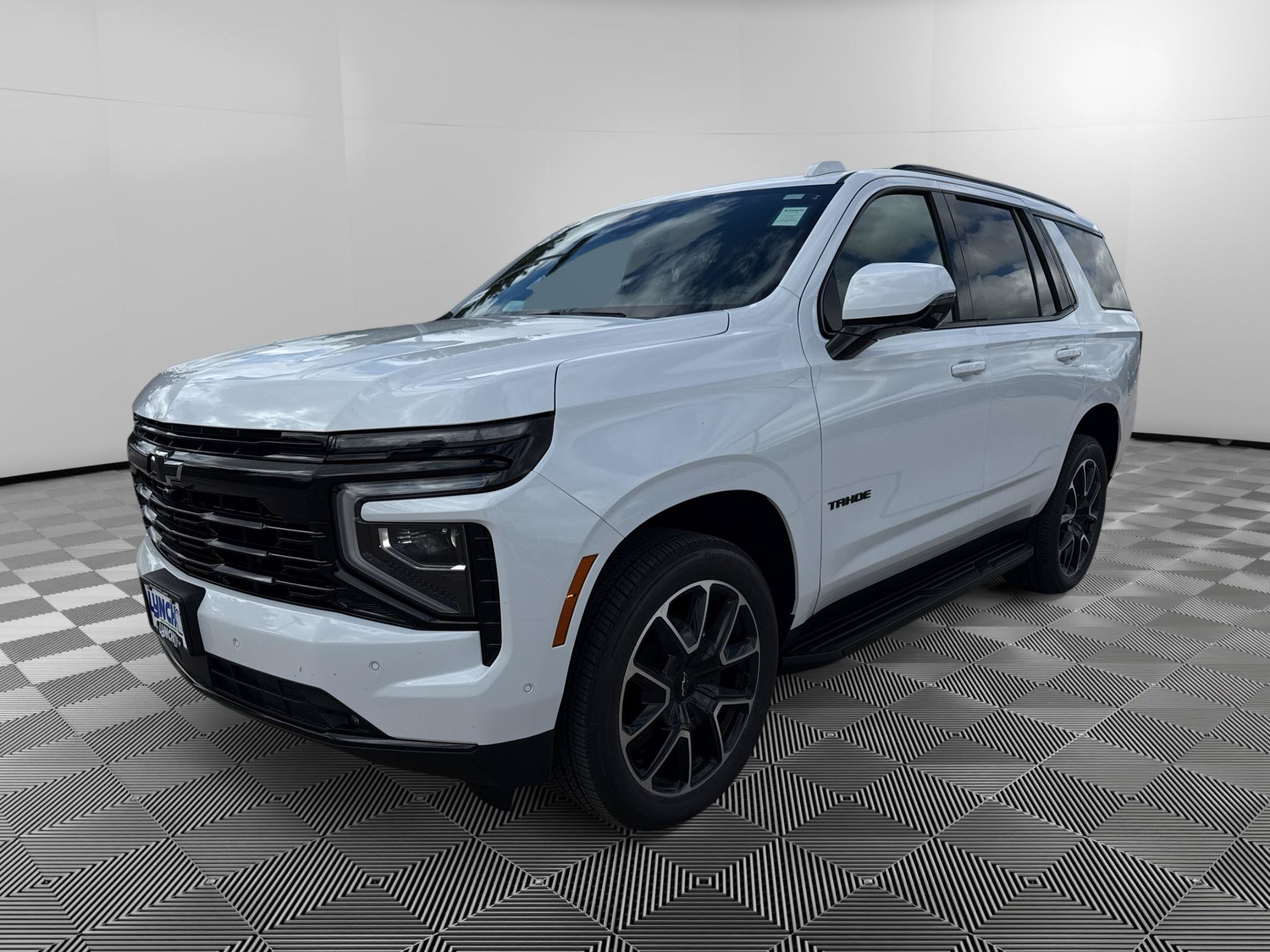 New 2026 Chevrolet Tahoe RST w/ RST Capability Package AWD/4WD image 1