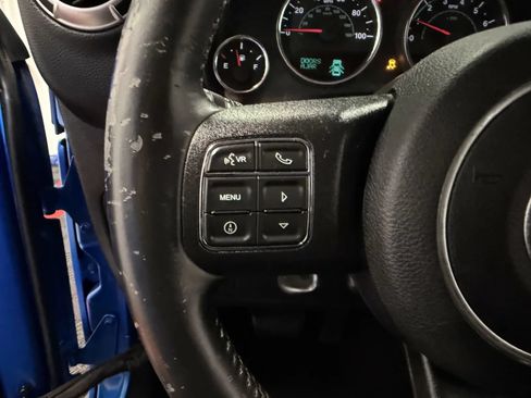 Used 2015 Jeep Wrangler Unlimited Sahara w/ Max Tow Package AWD/4WD image 25