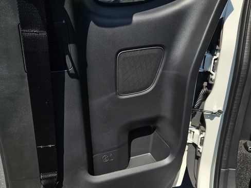 New 2026 Nissan Frontier S AWD/4WD image 8