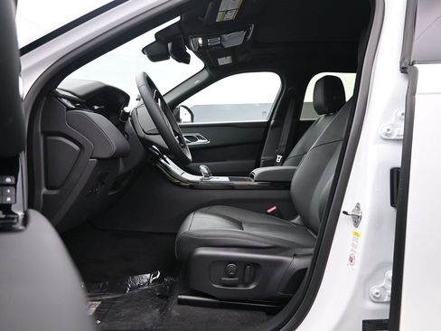 New 2026 Land Rover Range Rover Velar Dynamic SE image 11