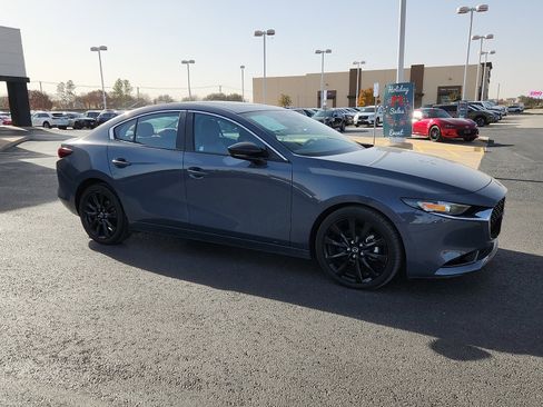 Used 2025 MAZDA MAZDA3 s image 8