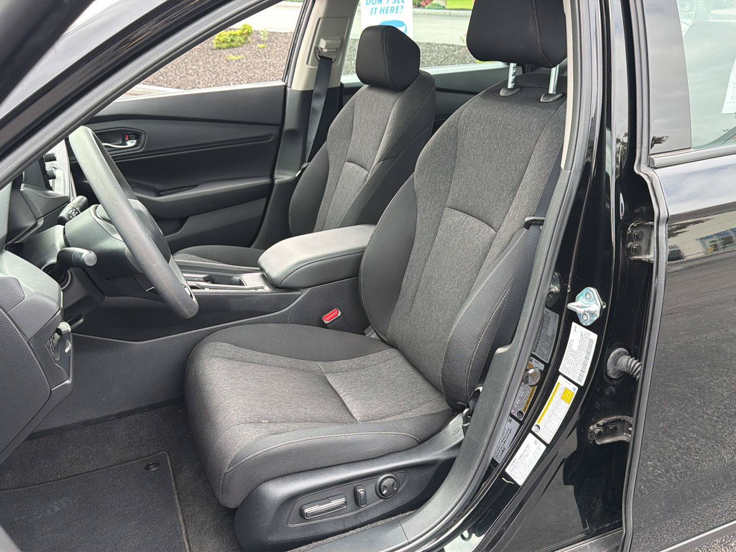 Used 2023 Honda Accord EX image 17