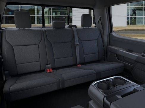 New 2025 Ford F150 XLT w/ Equipment Group 302A MID image 77