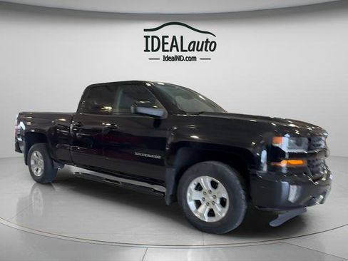 Used 2018 Chevrolet Silverado 1500 LT w/ All Star Edition AWD/4WD image 2