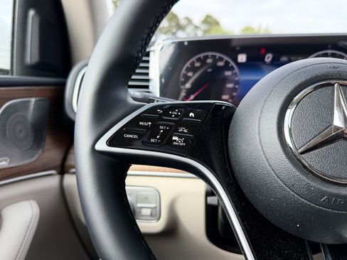 New 2026 Mercedes-Benz GLE 450 GLE 450 image 25