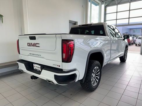 Used 2023 GMC Sierra 1500 AT4 w/ AT4 Preferred Package AWD/4WD image 35