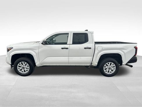 Certified 2025 Toyota Tacoma SR w/ SR Upgrade Package image 2