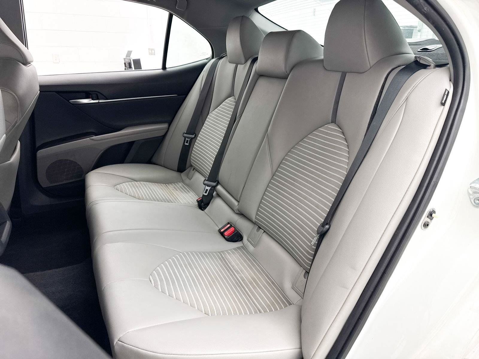 Used 2021 Toyota Camry SE FWD image 26
