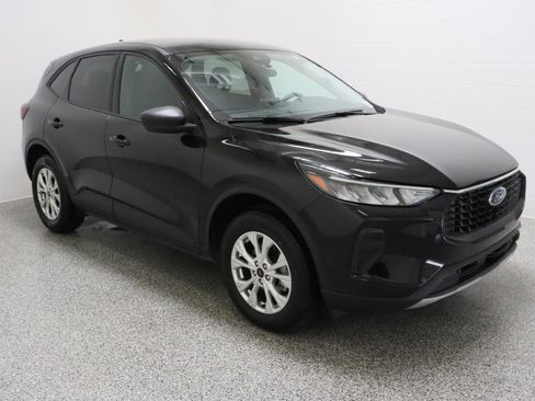 Used 2025 Ford Escape Active image 4
