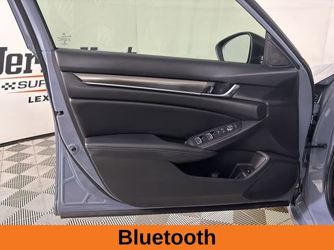 Used 2022 Honda Accord Sport image 8