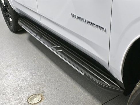 New 2026 Chevrolet Suburban Premier image 3