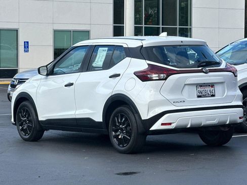 Used 2024 Nissan Kicks S image 5