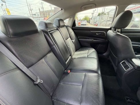 Used 2018 Nissan Altima 2.5 SL FWD image 27