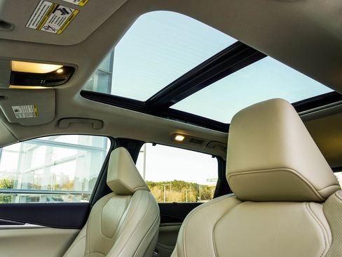 Certified 2023 INFINITI QX60 Sensory w/ Vision Package image 43