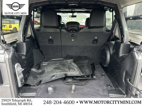 Used 2020 Jeep Wrangler Unlimited Rubicon AWD/4WD image 13