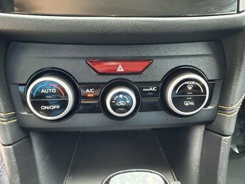 Used 2021 Subaru Crosstrek 2.5i Sport AWD/4WD image 32