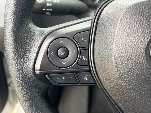 Used 2024 Toyota Corolla LE image 25