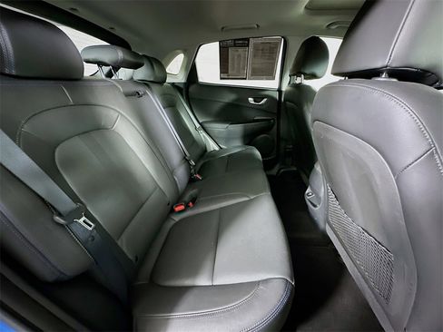 Used 2022 Hyundai Kona Limited image 33
