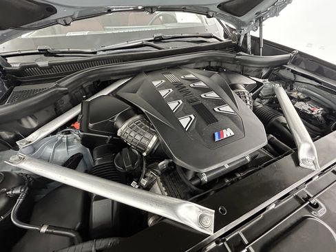 Used 2025 BMW X6 M60i image 44