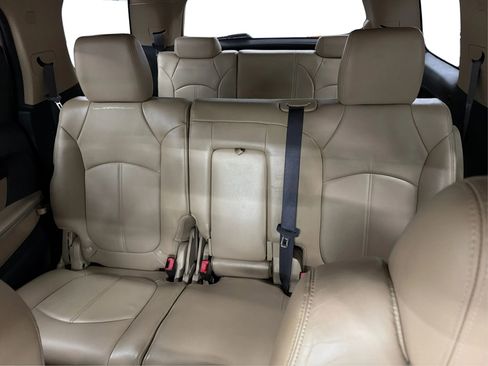 Used 2011 GMC Acadia SLT image 34