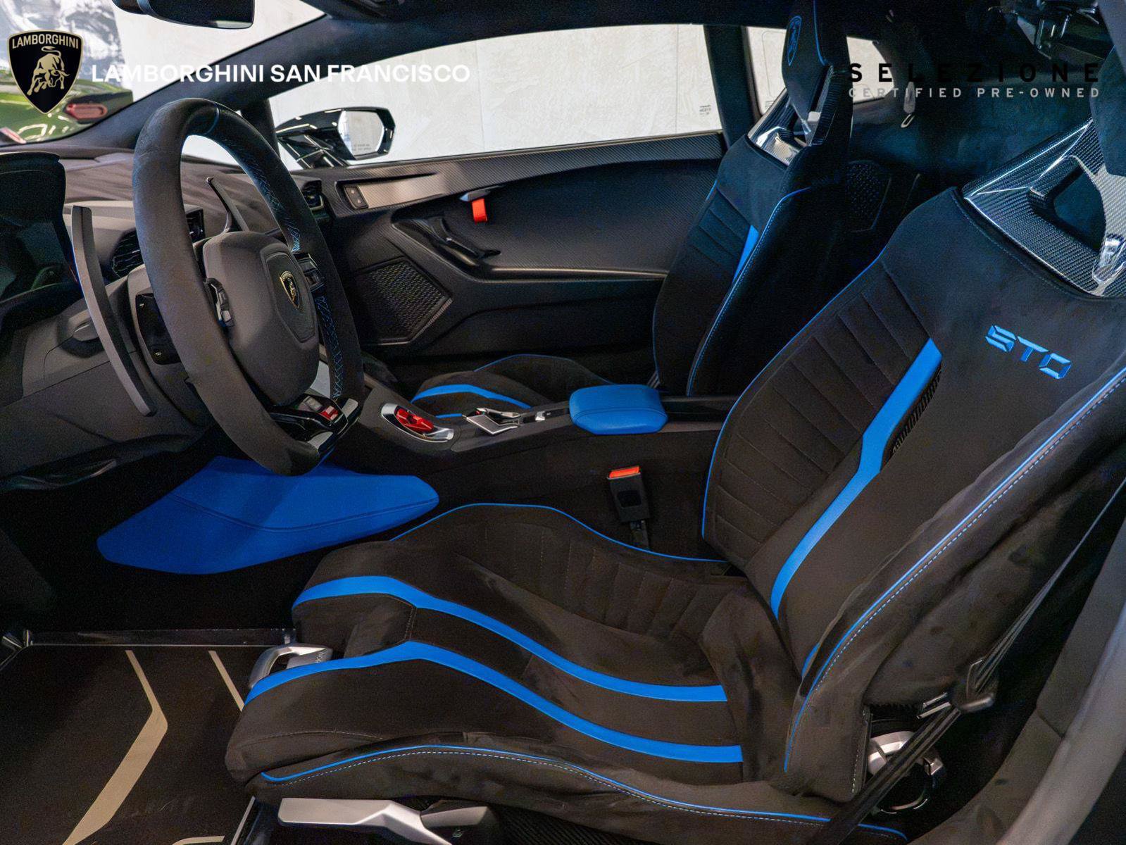 Used 2024 Lamborghini Huracan STO RWD image 57