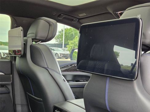 New 2026 Cadillac Escalade IQL Sport 1 w/ LPO, Floor Liner Package AWD/4WD image 30