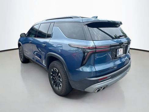 Used 2024 Chevrolet Traverse Z71 AWD/4WD image 4