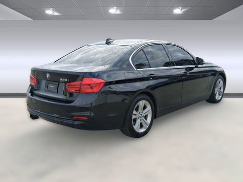Used 2018 BMW 330i Sedan image 9