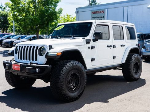 Used 2023 Jeep Wrangler Unlimited Rubicon 4xe w/ Steel Bumper Group AWD/4WD image 3